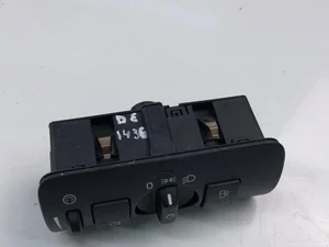 Volvo 30739412 XC60 2015 Light switch