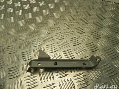 Mercedes-Benz A 274 098 05 39 / A2740980539 C-CLASS (W205) 2014 Support - Image 1