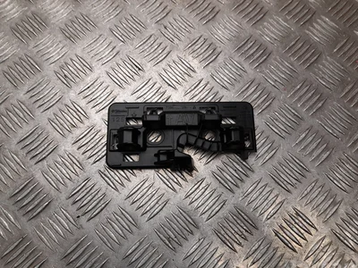 Renault 739676288R KANGOO III 2021 Support / montage - Image 1