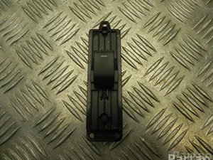 Mazda GDK4 66 380A / GDK466380A 6 Hatchback (GH) 2010 Bouton de lève-vitre