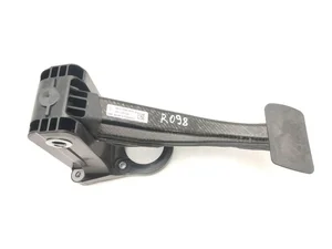 Porsche 9J1723115, 9J1723031 Taycan 4S 2022 Pédale de frein