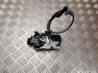 Volvo 31349890 XC90 II 2016 Serrure de porte Left Front - Image 1