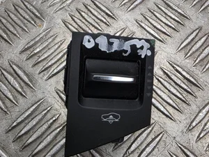 Maserati 670064672 LEVANTE 2024 Multiple switch