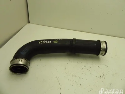 Škoda 1K0 145 838 N / 1K0145838N SUPERB II (3T4) 2009 Prise d'air / Conduit d'air d'admission - Image 1