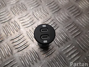 Porsche 95B 035 252 G / 95B035252G MACAN (95B) 2019 Eingabegerät USB