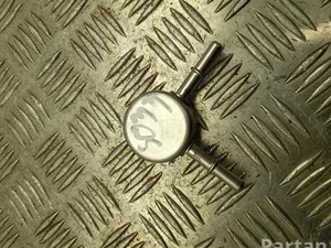 Audi 4H0 201 574 / 4H0201574 A8 (4H_) 2015 Régulateur de pression