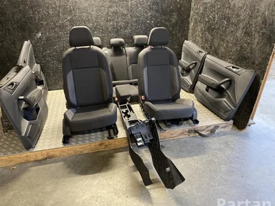 Volkswagen Taigo 2025 Set siège Panneau de porte Accoudoir - Image 1