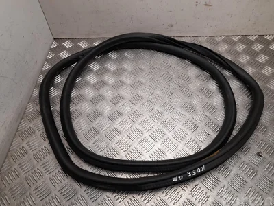 Mercedes-Benz 055KG GLE (C167) Coupé 2021 Joint d'étanchéité de porte Left Rear - Image 1