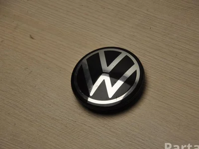 Volkswagen 1S0601171 T-Cross (C11) 2021 enjoliveur de roue - Image 1