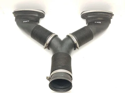 Porsche 970.110.140.23, 970.110.114.03, 970.110.113.03 / 97011014023, 97011011403, 97011011303 PANAMERA (970) 2015 Prise d'air / Conduit d'air d'admission - Image 1