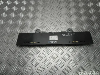 Mercedes-Benz A 221 820 79 89 / A2218207989 S-CLASS (W221) 2012 Amplificateur d'antenne - Image 1