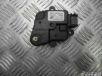 Ford YM2H 19E634 BA / YM2H19E634BA GALAXY (WGR) 2000 Moteur de réglage pour volet de régulation - Image 1