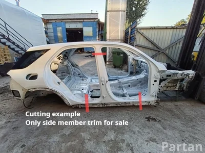 Mercedes-Benz GLE (W167) (2019 ...) 2022 Side sill Right - Image 1