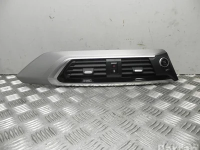 BMW 9 371 467 / 9371467 X3 (G01) 2019 Évent Central - Image 1