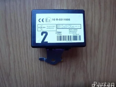 Toyota 89741-0D090, 897410D090 / 897410D090, 897410D090 YARIS (_P13_) 2011 Unité de commande pour porte - Image 1