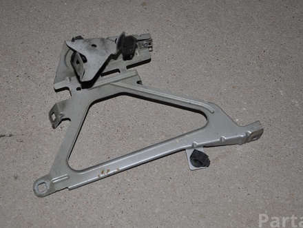 BMW 7184180 7 (F01, F02, F03, F04) 2010 Bracket for wing