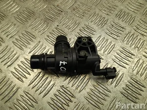 BMW 5A37572 X1 (U11) 2025 bomba de agua adicional