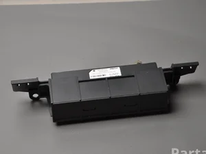 Hyundai 96240N7050 Tucson (NX4) 2021 Amplificateur d'antenne