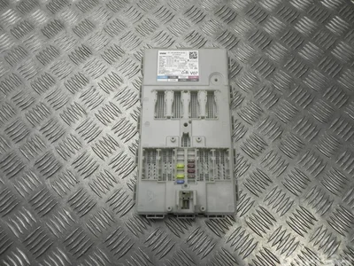 BMW 9436419 X4 (G02) 2019 Boîte à fusibles - Image 1