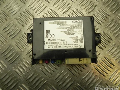 Mercedes-Benz A 213 900 80 13 / A2139008013 B-CLASS (W246, W242) 2016 Unité de contrôle 'Bluetooth' - Image 1