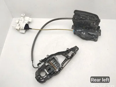 BMW 2581897, 51212581897, 736845108 7 (G11, G12) 2016 Serrure de porte Left Rear - Image 1