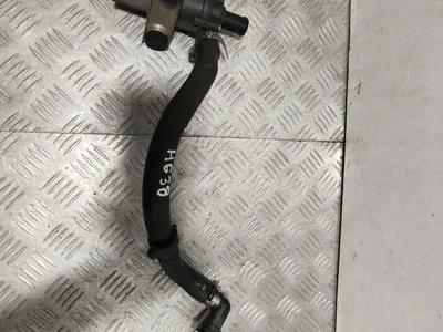 Maserati 392020034 GRAN TURISMO 2014 Pompe à eau - Image 1