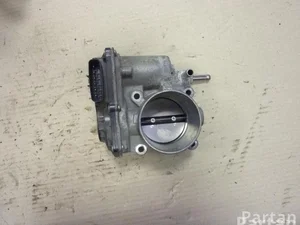 Toyota 22030-37050 / 2203037050 RAV 4 IV (_A4_) 2014 Corps de papillon