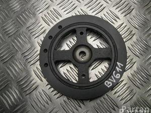 Toyota J12H28CH YARIS (_P13_) 2014 Poulie de guidage