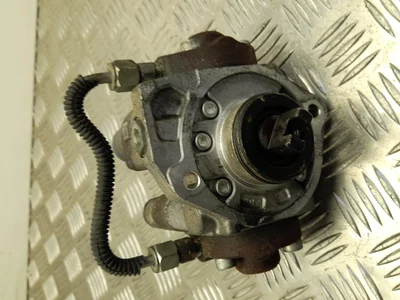 Mazda SH0113800D CX-5 (KF) 2016 Pompe d'alimentation - Image 1