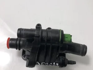 Peugeot 9647767180 407 (6D_) 2007 Boîtier du thermostat