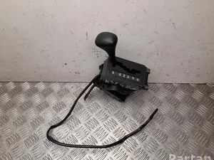 Mercedes-Benz A 126 267 03 47 / A1262670347 S-Class W126 1983 Levier de vitesse