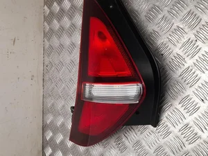 Hyundai 92401 Q0500 / 92401Q0500 Bayon 2022 Feu arrière