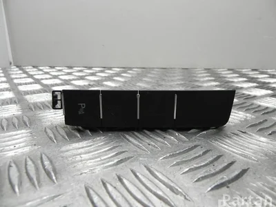 Volkswagen 517 927 238 / 517927238 GOLF SPORTSVAN (AM1) 2015 Commutateur multiple - Image 1