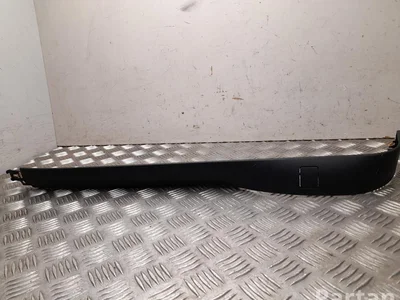 Tesla 1073292-00-E, 1073305-00-C / 107329200E, 107330500C MODEL X 2019 Autres pièces intérieures - Image 1