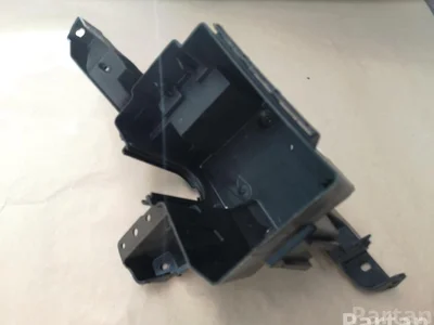 Mercedes-Benz A1665400224 M-CLASS (W166) 2015 Boîte à fusibles - Image 1