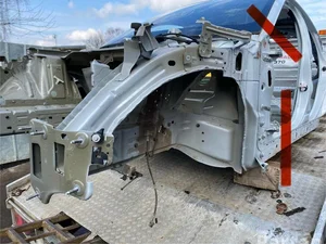 Ford USA Mustang Mach-E 2022 Quart de corps Left Front