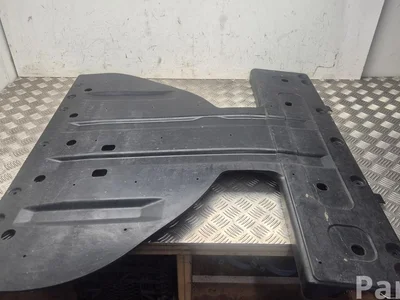 XPeng P7 2025 Engine under tray - Image 1