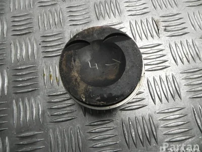 Volkswagen 82.42066, 06KK / 8242066, 06KK GOLF VII Variant (BA5, BV5) 2017 Piston - Image 1