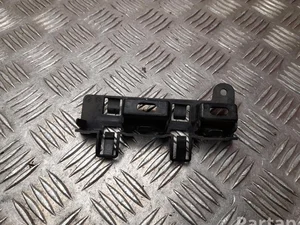 BMW 7 469 385 / 7469385 X5 (G05) 2018 Laikiklis apdailai