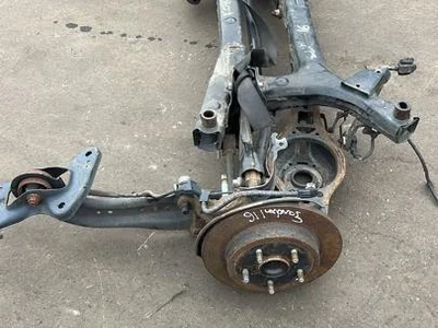 Lexus 5120676010 UX (ZA10) 2019 poutre d'essieu arrière - Image 1