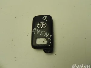 Toyota Avensis AVENSIS Estate (_T27_) 2011 Clé