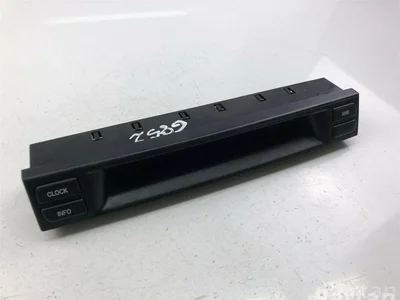 Mazda CA-DM4592AK / CADM4592AK 6 Station Wagon (GY) 2004 Système audio / vidéo / navigation - Image 1