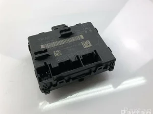 Volkswagen 8W1959595D PASSAT (3G2) 2016 Steuergeräte