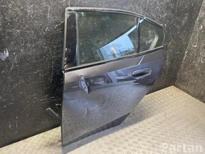 BMW 5 G60 2024 Дверь сзади слева