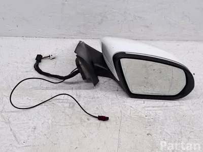 Mercedes-Benz C-CLASS (W205) 2015 Außenspiegel rechts elektrisch Blinkleuchte Umfeldleuchte Totwinkel Warnung - Bild 1