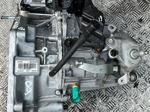 Dacia TJ4016, 32103789R Sandero III (DJF/BJI cross) 2022 Transmission manuelle