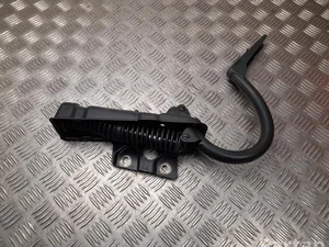 Mercedes-Benz S-Class W126 1983 Charnières du couvercle du coffre