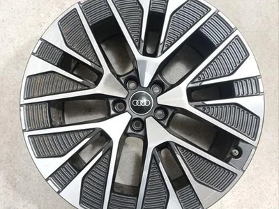 Audi 4KE.601.025.AL / 4KE601025AL Q8 e-tron 2024 Felgi aluminiowe 5x112  R21 ET36 EJ 9.5 - Zdjęcie 1