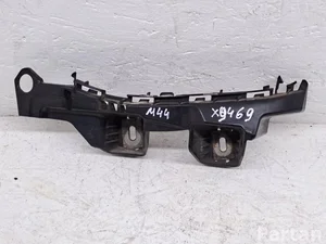 Mercedes-Benz A2058850465 KLASA C (W205) 2015 Wspornik zderzaka z tyłu po prawej