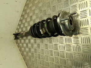 Mercedes-Benz A2063206000 C-Class estate (S206) 2022 kit amortisseur Left Front Right Front